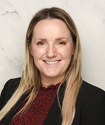 Holly Nash 