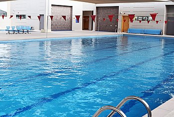 Brighton College Dubai Swimming Pool 