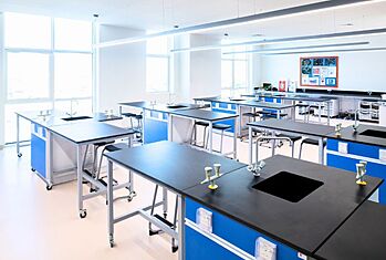 science lab 